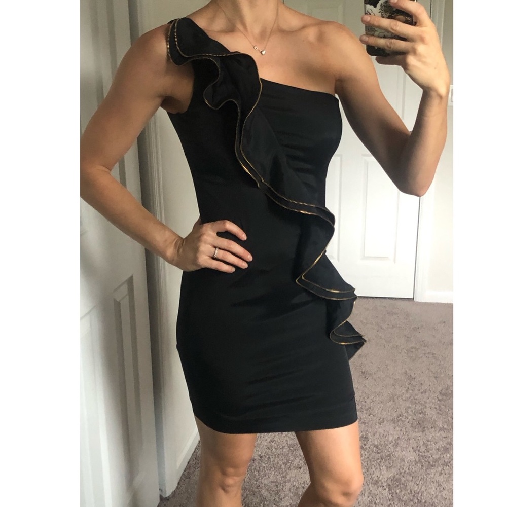 Cache black zipper ruffle cocktail dress